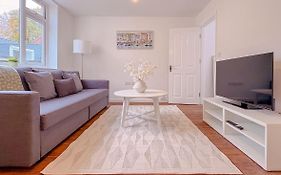 58B Thorpe Road - City Centre